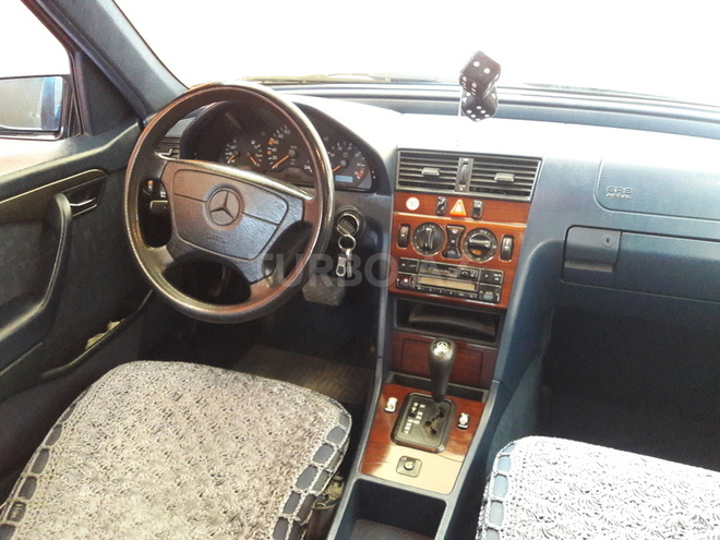 Mercedes C 180 1996, 279,000 km - 1.8 l - Xaçmaz