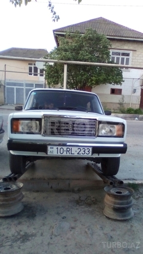 LADA (VAZ) 2107 2006, 176,720 km - 1.6 л - Salyan