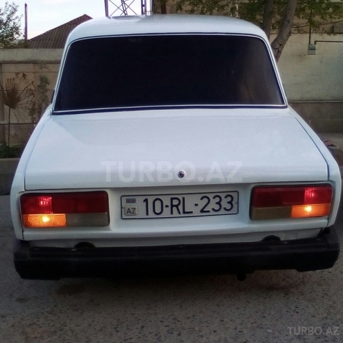 LADA (VAZ) 2107 2006, 176,720 km - 1.6 л - Salyan