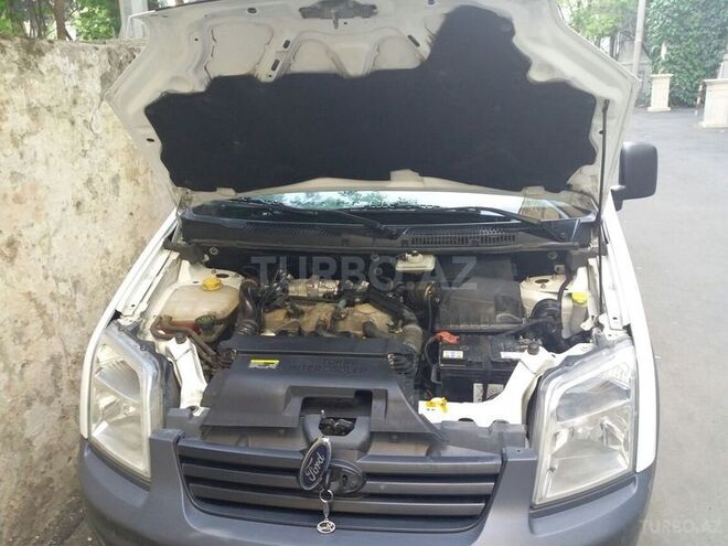 Ford Tourneo Connect 2012, 77,000 km - 1.8 l - Bakı