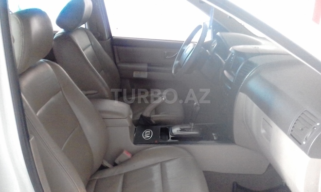 Kia Sorento 2005, 200 km - 0.3 l - Tovuz