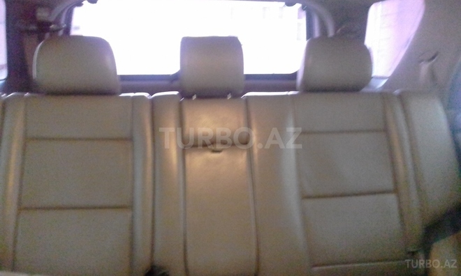 Kia Sorento 2005, 200 km - 0.3 l - Tovuz