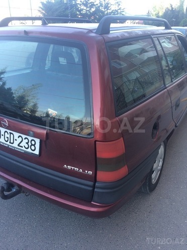 Opel Astra 1996, 230,000 km - 1.6 л - Bakı