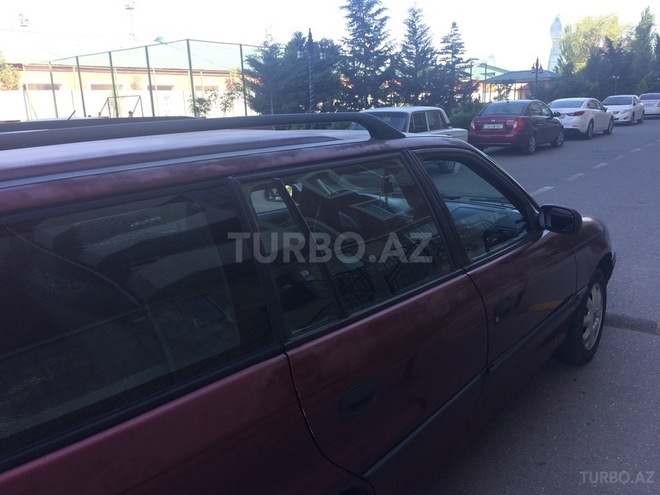 Opel Astra 1996, 230,000 km - 1.6 л - Bakı