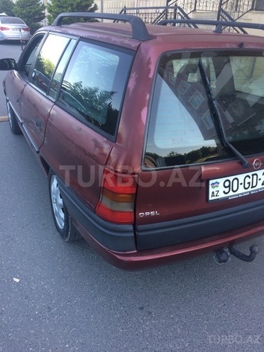 Opel Astra 1996, 230,000 km - 1.6 л - Bakı