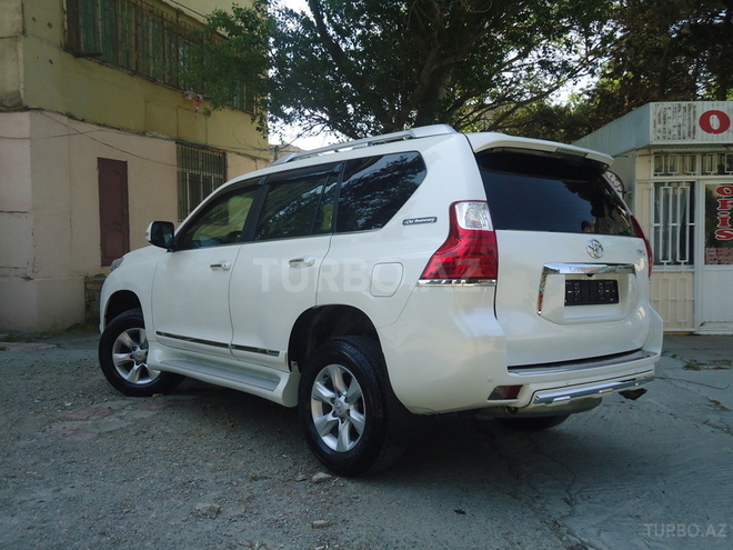 Toyota Prado 2012, 86,000 km - 2.7 l - Bakı