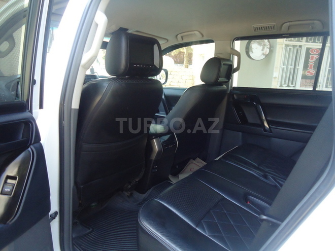 Toyota Prado 2012, 86,000 km - 2.7 l - Bakı