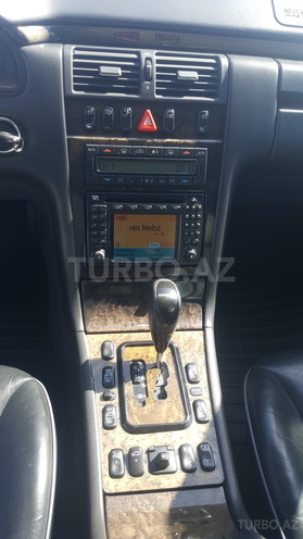 Mercedes E 240 2001, 199,201 km - 2.6 l - Bakı