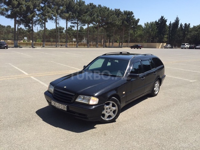 Mercedes C 240 1998, 230,000 km - 2.4 l - Sumqayıt