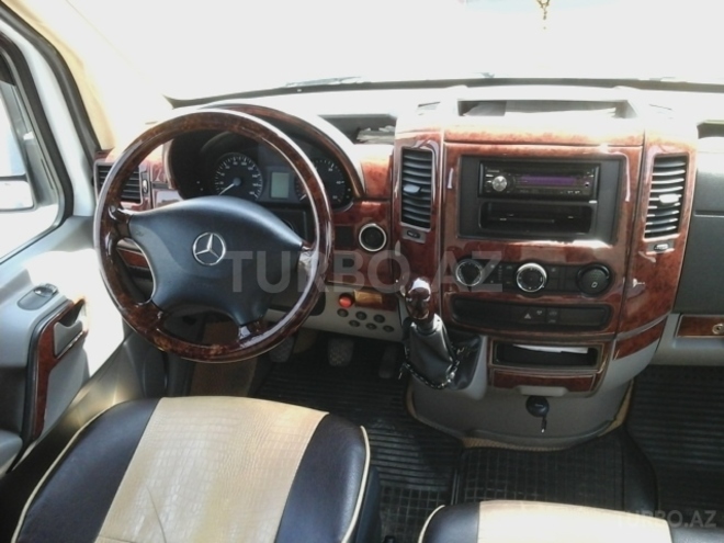 Mercedes  2011, 295,000 km - 2.2 l - Bakı