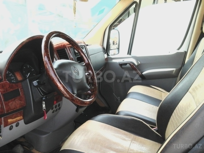 Mercedes  2011, 295,000 km - 2.2 l - Bakı