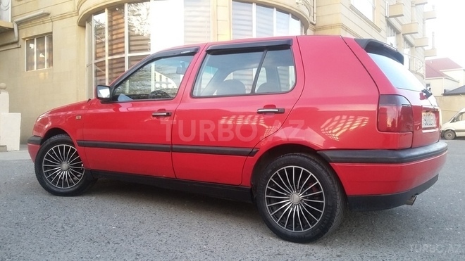 Volkswagen Golf 1994, 185,000 km - 2.0 л - Bakı