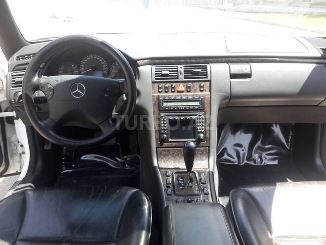 Mercedes E 320 2000, 164,000 km - 3.2 l - Bakı