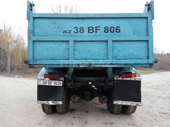 MAZ 5549 1991, 300,000 km - 12.0 l - Qusar