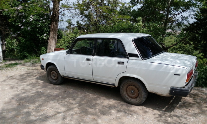 LADA (VAZ) 2107 2001, 333,333 km - 1.6 л - Quba