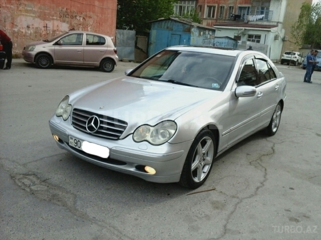Mercedes C 240 2000, 250,000 km - 2.6 l - Bakı