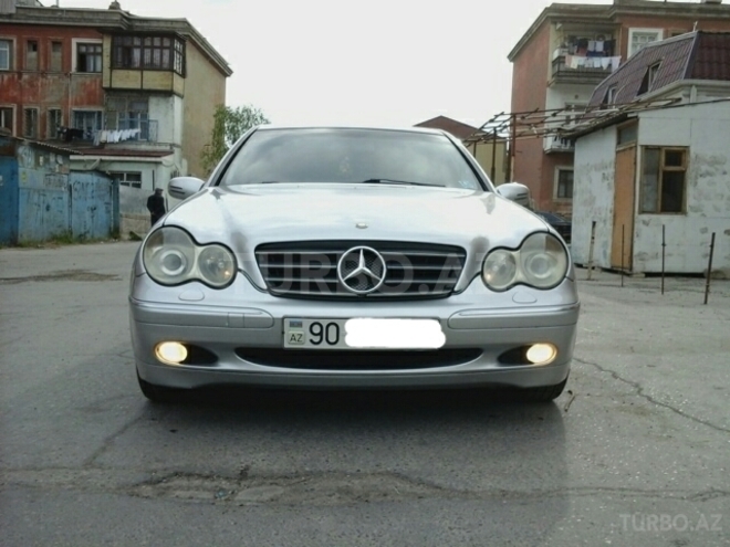 Mercedes C 240 2000, 250,000 km - 2.6 l - Bakı