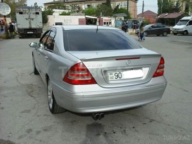 Mercedes C 240 2000, 250,000 km - 2.6 l - Bakı