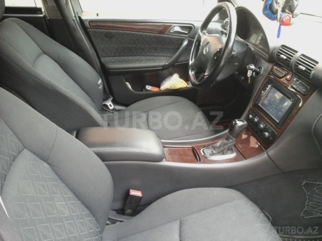 Mercedes C 240 2000, 250,000 km - 2.6 l - Bakı