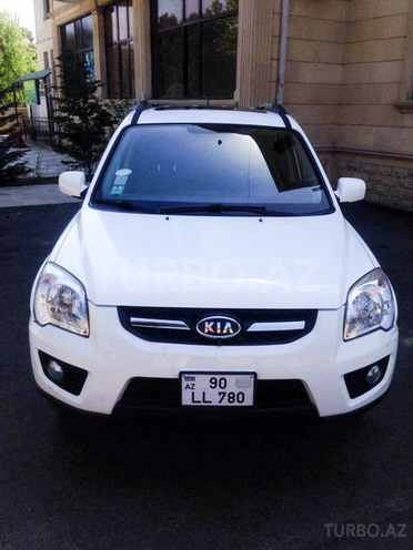 Kia Sportage 2010, 135,000 km - 2.0 l - Bakı