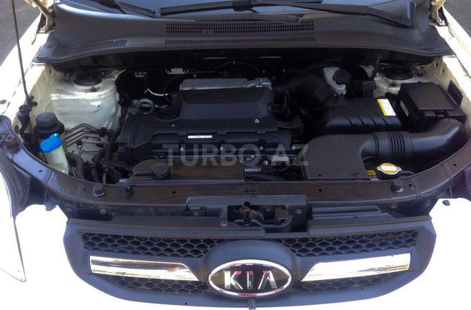 Kia Sportage 2010, 135,000 km - 2.0 l - Bakı
