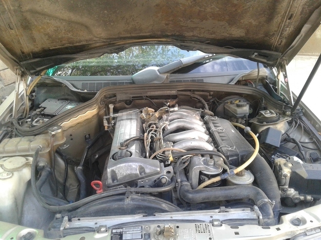 Mercedes 190 1990, 469,000 km - 2.5 l - Xırdalan