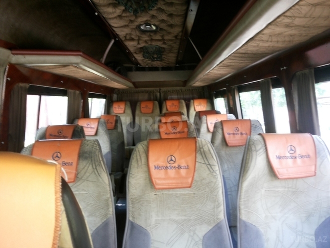 Mercedes Sprinter 313 2001, 12,500 km - 2.2 л - Qazax