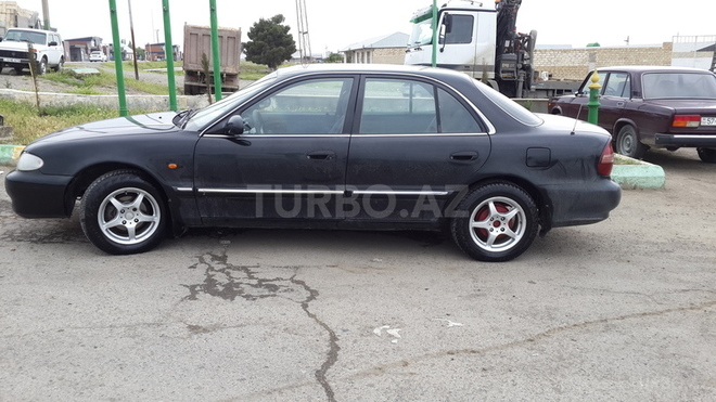 Hyundai Sonata 1997, 129,000 km - 2.0 л - Şəmkir