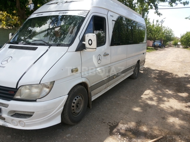 Mercedes Sprinter 313 2001, 12,500 km - 2.2 л - Qazax