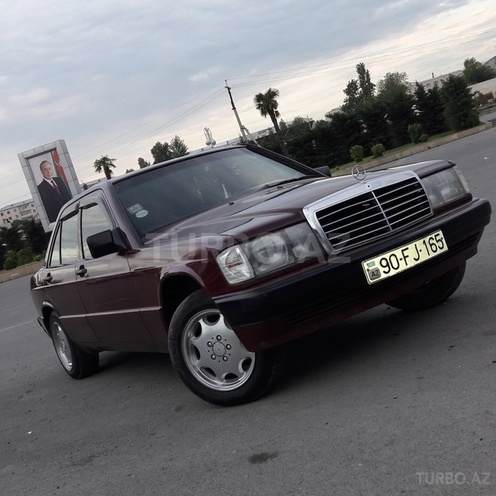 Mercedes 190 1992, 155 km - 2.0 л - Bərdə