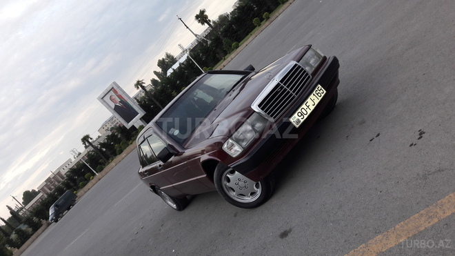 Mercedes 190 1992, 155 km - 2.0 л - Bərdə