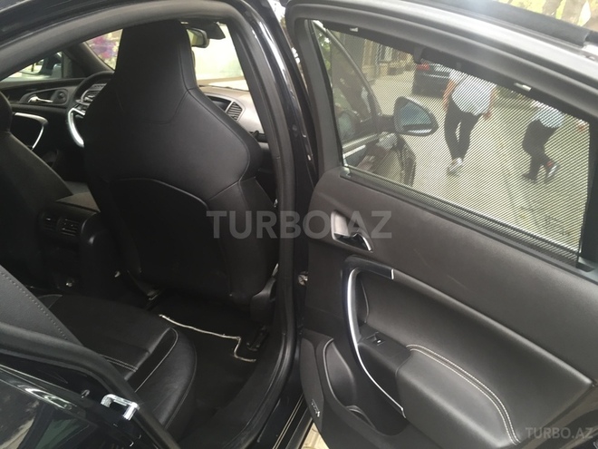 Opel Insignia 2013, 97,000 km - 2.8 l - Bakı