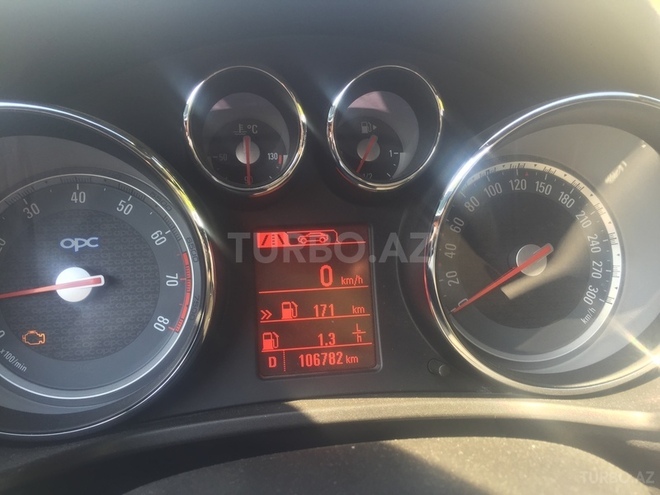 Opel Insignia 2013, 97,000 km - 2.8 l - Bakı