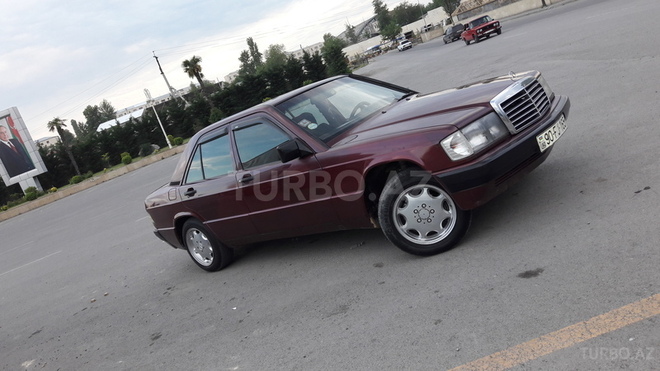 Mercedes 190 1992, 155 km - 2.0 л - Bərdə