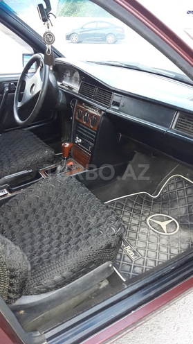 Mercedes 190 1992, 155 km - 2.0 л - Bərdə