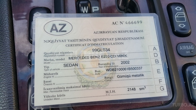 Mercedes E 220 2002, 223,000 km - 2.2 l - Sumqayıt