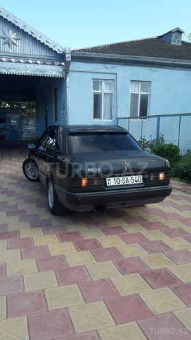Mercedes 190 1992, 321 km - 1.8 l - Bərdə