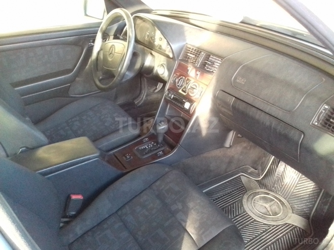 Mercedes C 180 1996, 251,000 km - 1.8 л - Gəncə