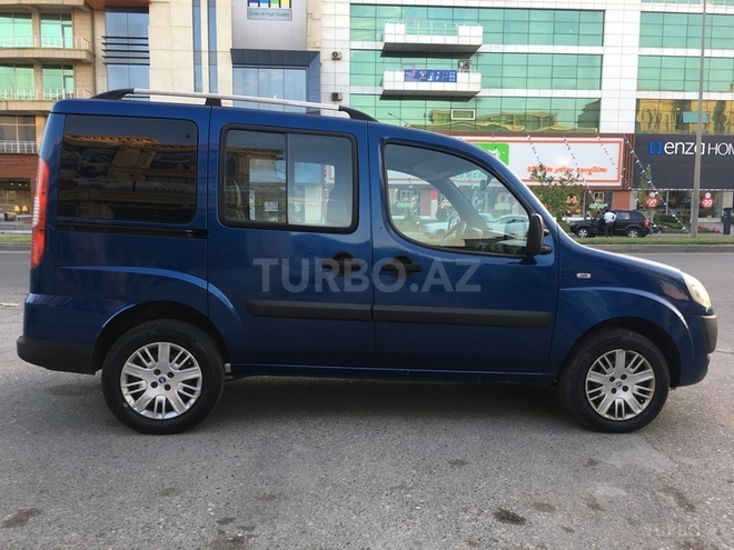 Fiat Doblo 2006, 241,000 km - 1.3 l - Bakı