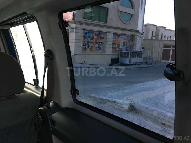 Fiat Doblo 2006, 241,000 km - 1.3 l - Bakı