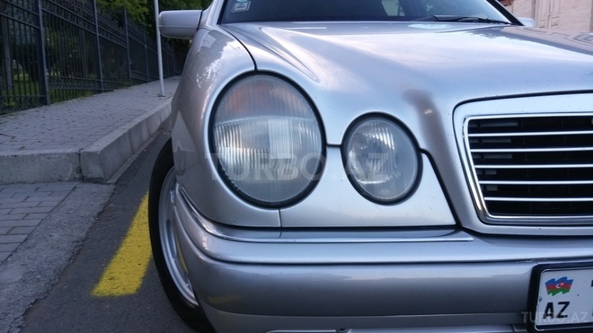 Mercedes E 240 1998, 265,000 km - 2.4 l - Oğuz