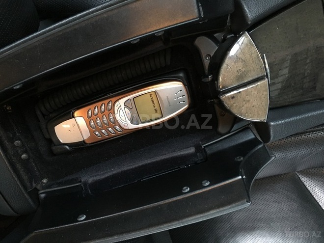 Mercedes E 320 2002, 201,500 km - 3.2 l - Bakı