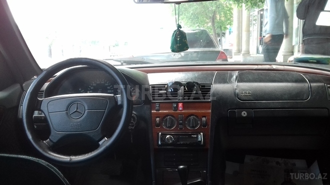 Mercedes C 180 1994, 270,000 km - 1.8 л - Gəncə