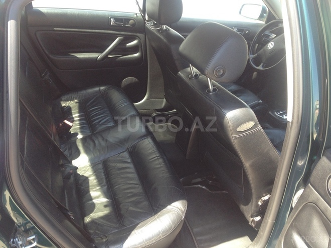 Volkswagen Passat 2001, 160,000 km - 1.8 l - Bakı