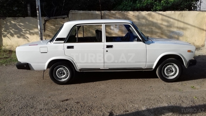 LADA (VAZ) 2107 2005, 109,000 km - 1.6 л - Gəncə