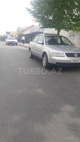 Volkswagen Passat 2000, 211,000 km - 1.8 l - Bakı