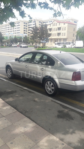 Volkswagen Passat 2000, 211,000 km - 1.8 l - Bakı
