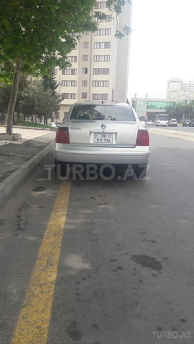 Volkswagen Passat 2000, 211,000 km - 1.8 l - Bakı