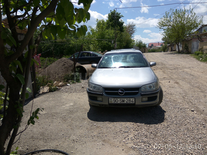 Opel Omega 1995, 200,000 km - 2.0 l - Bakı