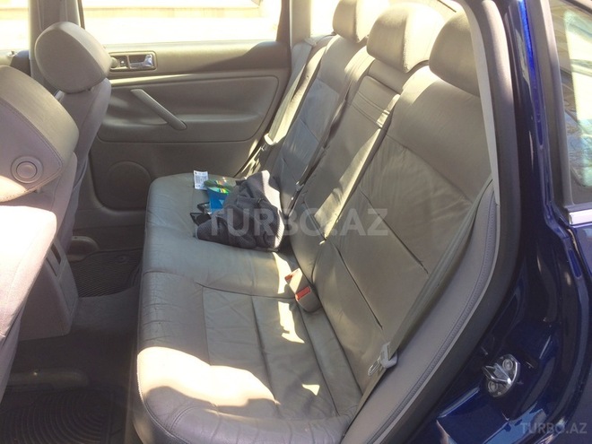 Volkswagen Passat 2002, 111,000 km - 2.0 l - Bakı